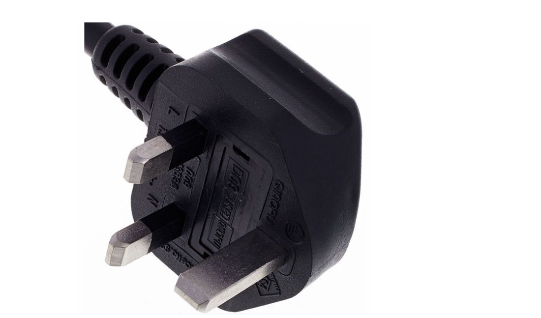 The sssnake Powercord UK C13 1,5m